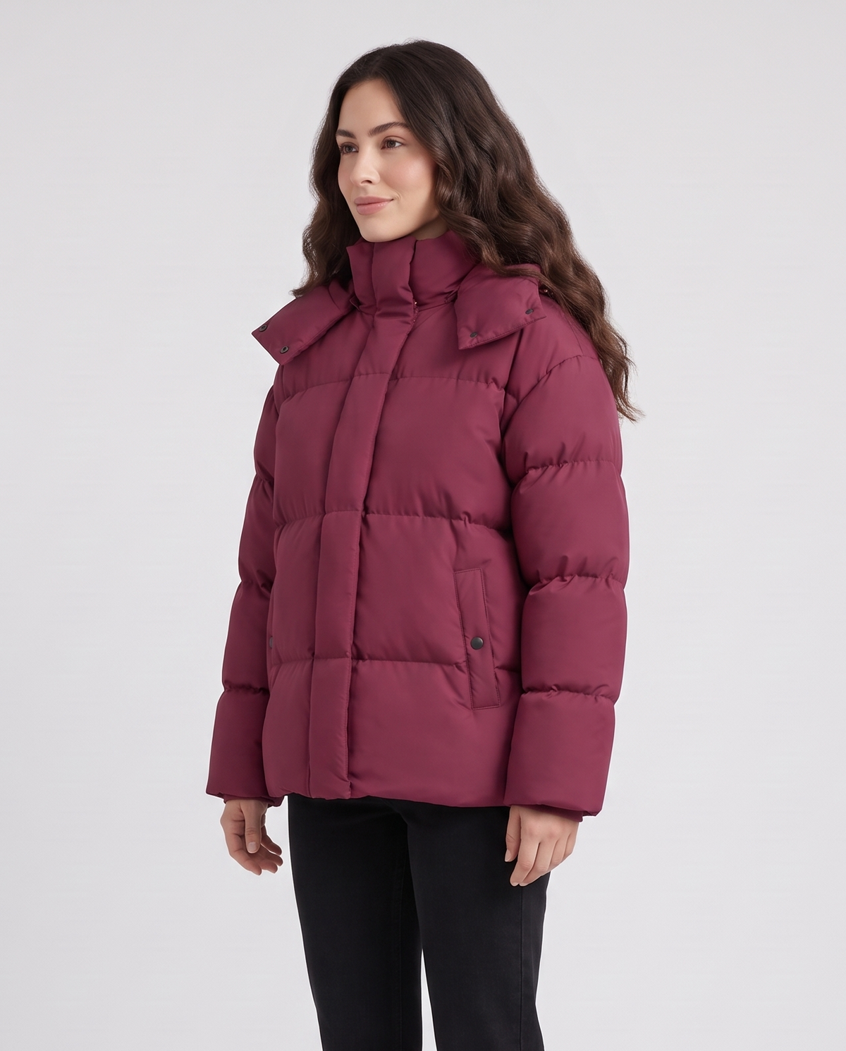 Women's Relaxed Hooded Puffer Jacket in Wine Red – three-quarter view